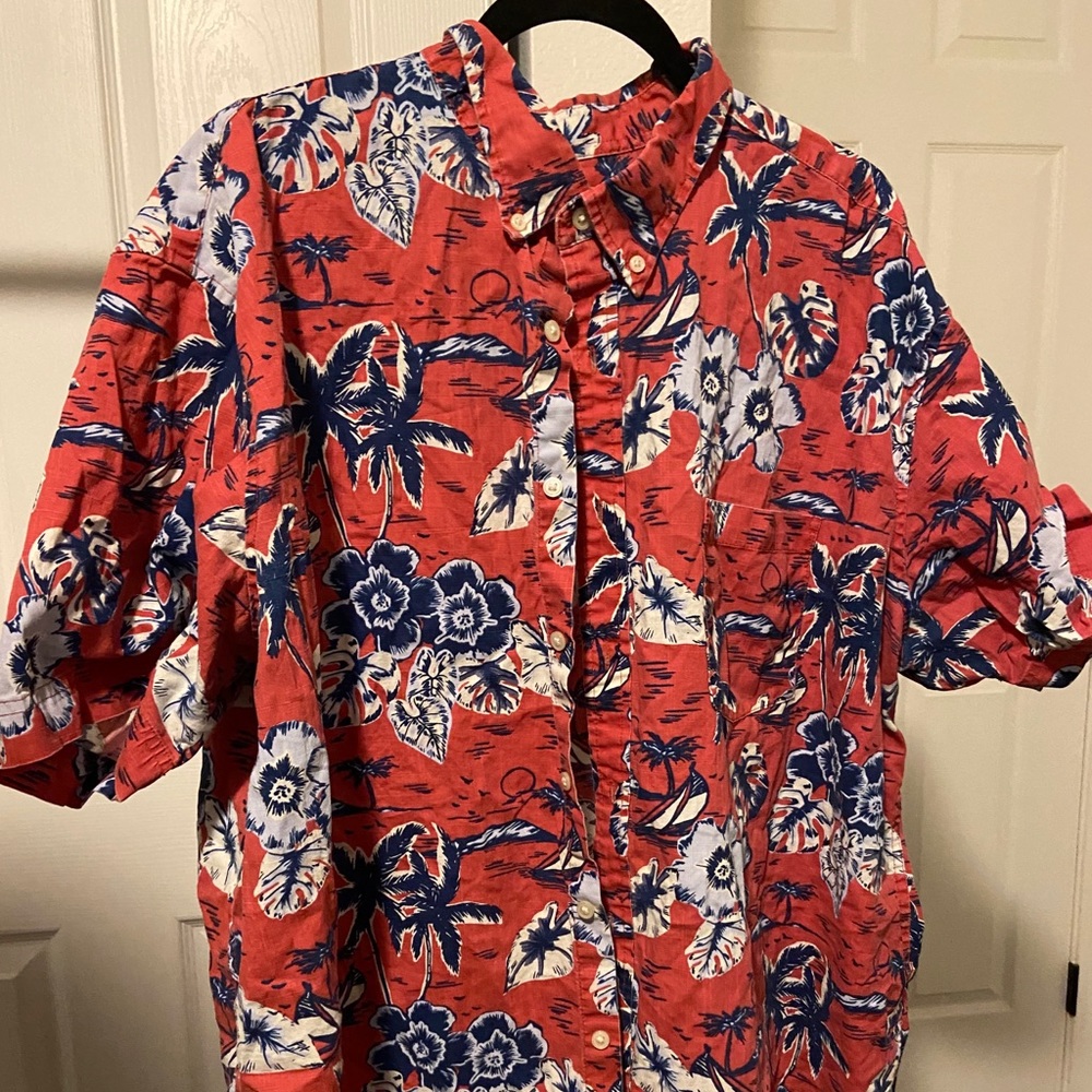 Red Aloha Print Button Down